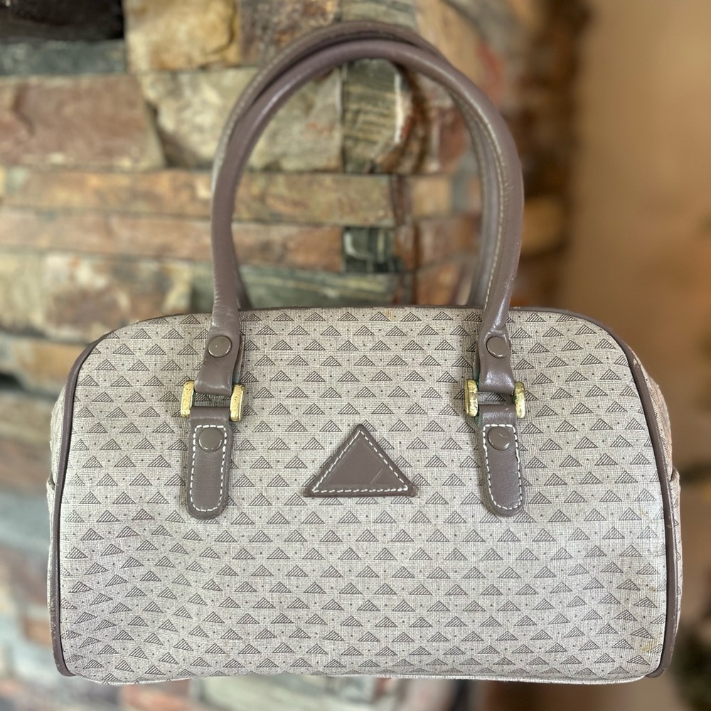 Vintage Liz Claiborne Leather Small Satchel Logo Handbag